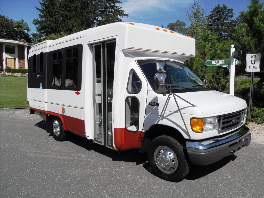 2004 Ford Diamond E350 Bus For Sale